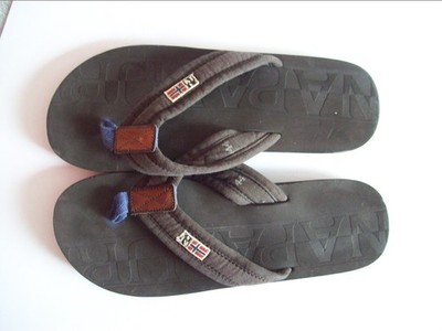 NAPAPIJRI  Zehentrenner, Flip Flops, Badeschuhe Gr. 44 - kaum getragen