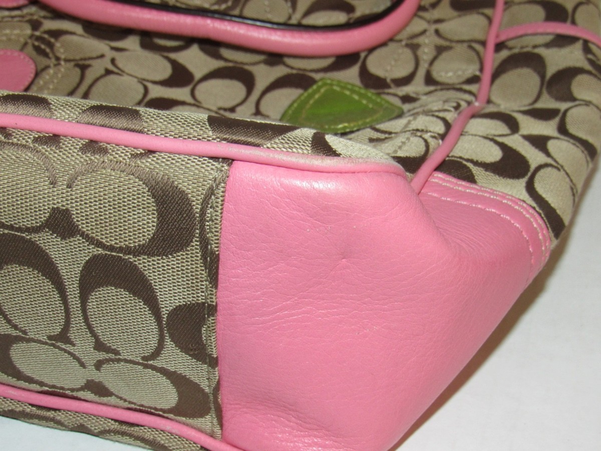 Coach F14724 Pink Y2K Limited Edition Signature Bleecker Daisy