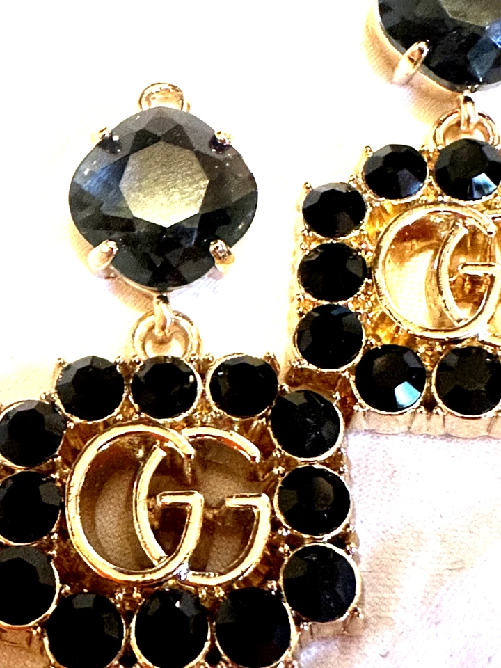2pcs GUCCI Gold & Crystal  GG logo Charms /zip pulls rework into jewlry earrings - Image 3 of 4