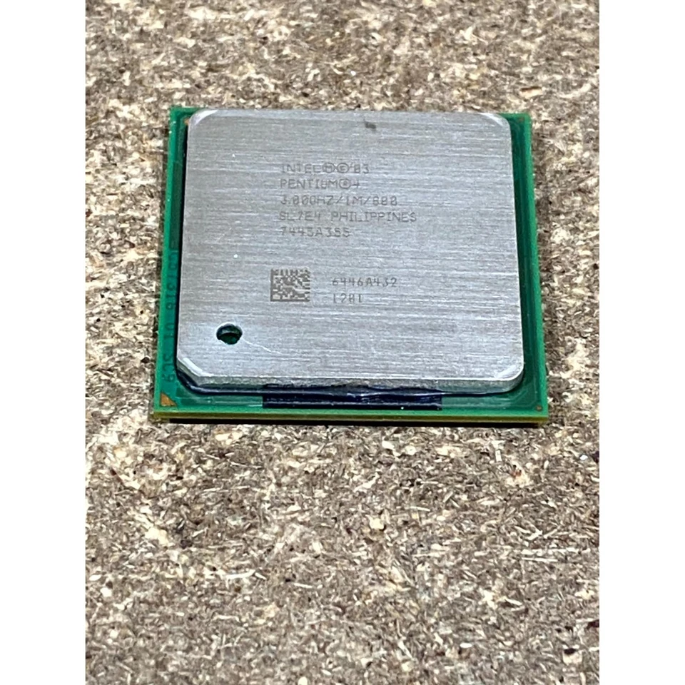 Intel Pentium 4 SL7E4 Desktop Computer Processor Silver 1MB 3.00 GHz 800 MHz - Image 2 of 4