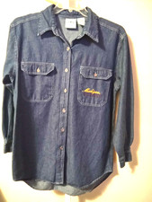 U of M Blue Denim Shirt Cotton Size M/L Jean Logo University Vtg Y2K  Blue
