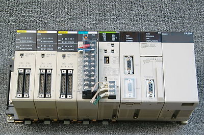 OMRON SYSMAC CS1G PROGRAMMABLE CONTROLLER CPU44-V1 PLC SET TS102.CLK21.OD215 ID2