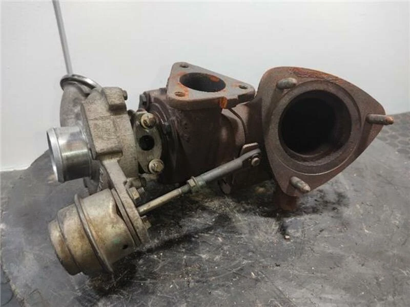24461825 turbolader at für OPEL ZAFIRA A 2.0 DTI 16V 991675 Foto 2 de 4