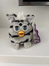 Tiger Electronics Furby Buddies Plush "Light Please" Vintage 1999 70-726-04