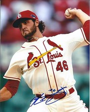 Signed  8x10 KEVIN SIEGRIST St Louis Cardinals Autographed photo - COA 
