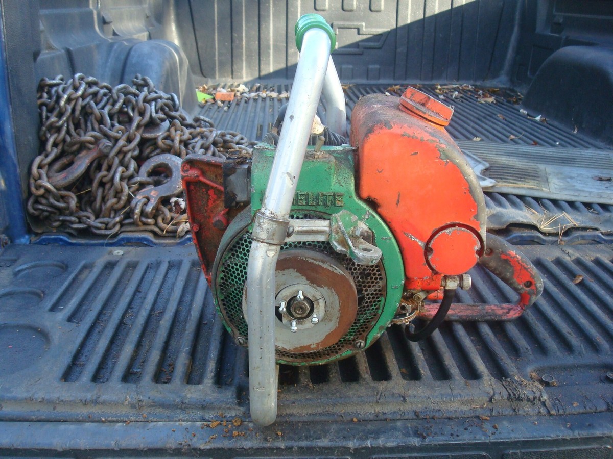 Vintage Homelite 7-19 Chain Saw Power Head-Missing Some