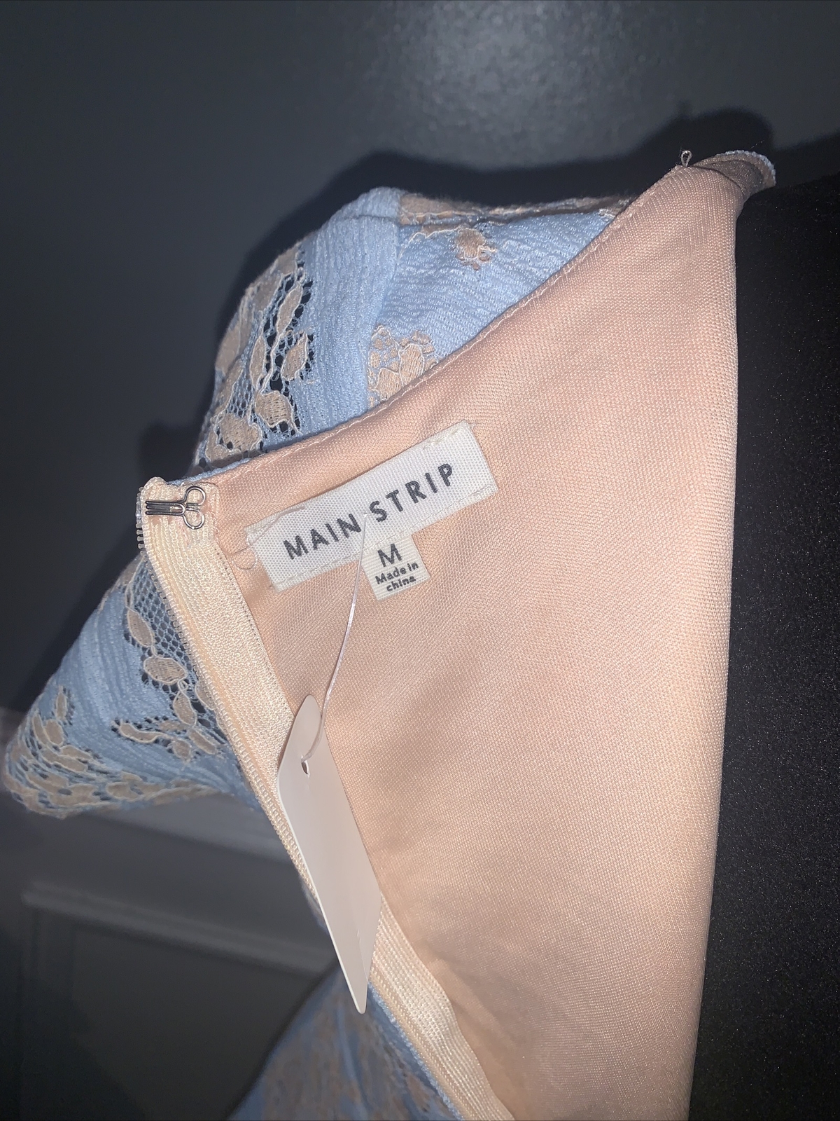 MAIN STRIP NWT peach stretch lace overlay bodycon dress size medium image 7