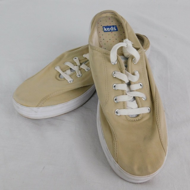 Keds Womens Size 10 Beige Slip On Low Back Tennis Deck Shoes Laces