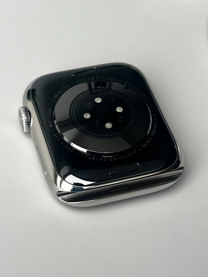 Apple Watch Series 9 45mm Edelstahlgehäuse-Silber - Bild 3 von 4