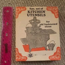 Cast Iron Miniature Toy 5 piece Old Stove Chadwick Miller Kitchen Taiwan Vintage