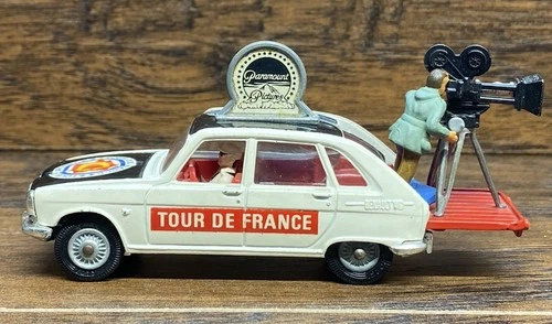 Vintage Corgi Toys Renault 16 “Tour De France” Camera Car Made In Great Britain