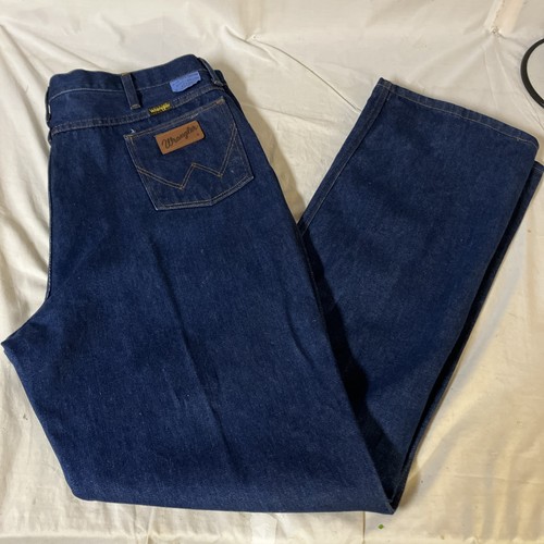 Vintage Wrangler Herrenjeans 42 x 36 blau normale Passform Denim hergestellt in den USA 82611NV kostenloser Versand - Bild 1 von 11