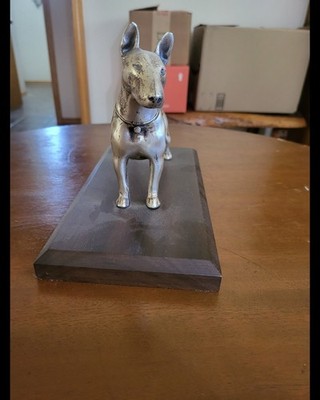 Bull terrier. Figurine. 