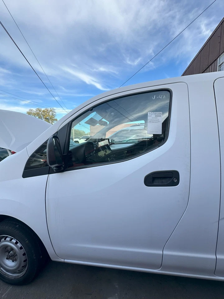 Used Front Left Door Assembly Front fits: 2017 Chevrolet City express Front Left Foto 3 de 4