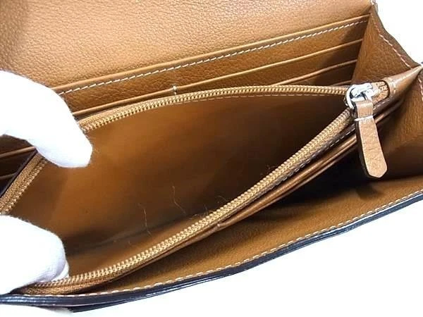 Cartera larga Cartier C de Cartier para mujer de cuero marrón plegable Foto 4 de 4