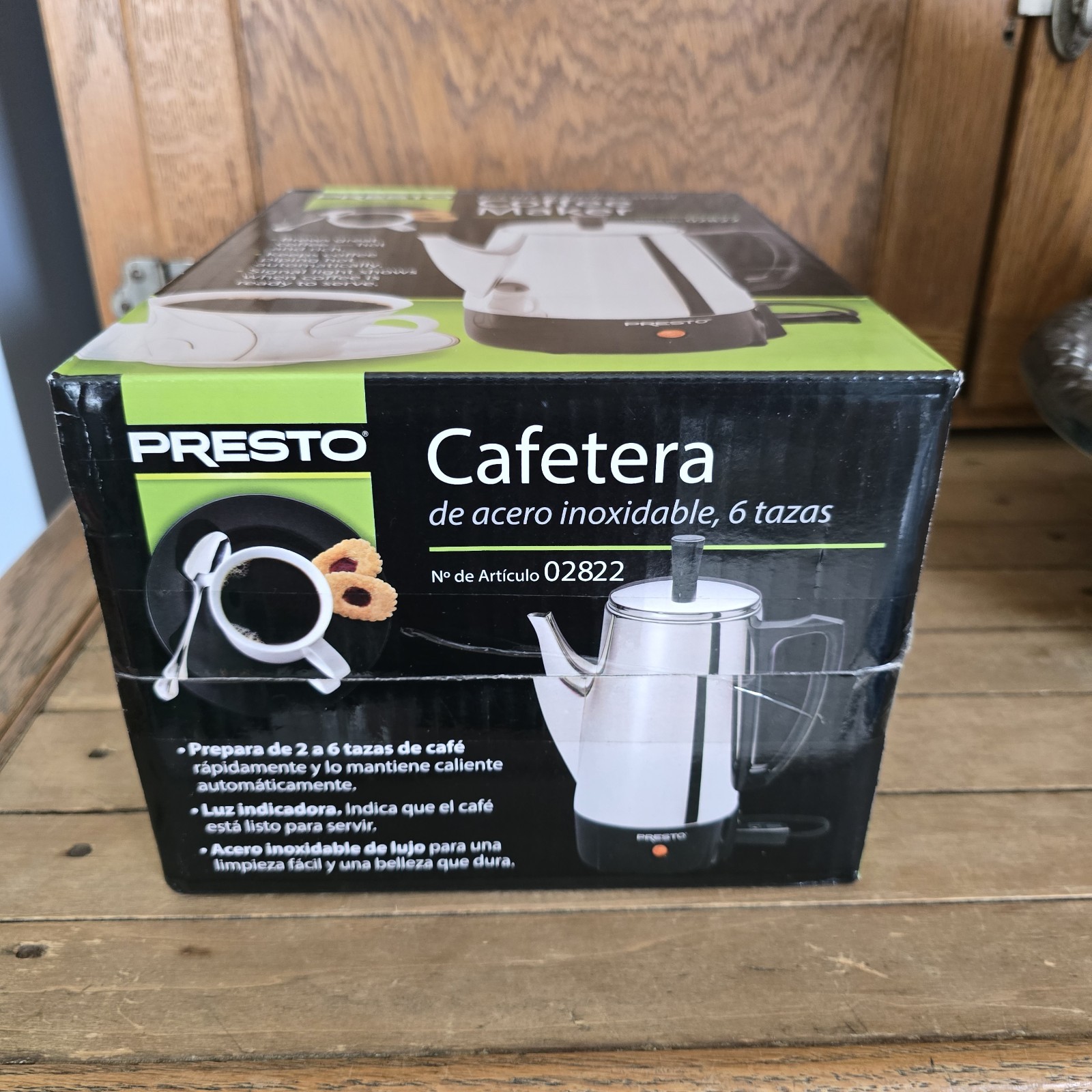 Presto Coffee Maker 02822 Stainless Steel 6 Cup Percolator Easy Pour Silver