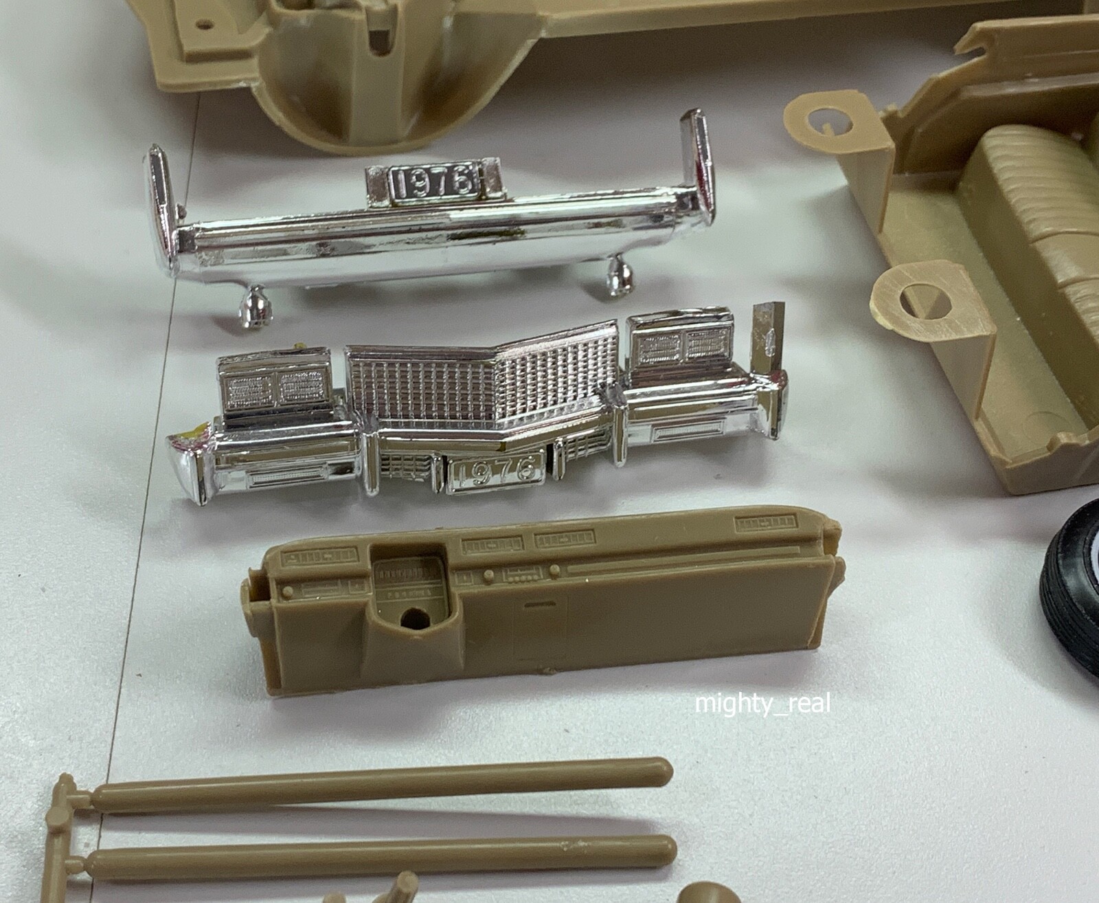 JoHan 1/25 Scale 1976 Cadillac Eldorado Model Car Snap Kit Parts Only eBay