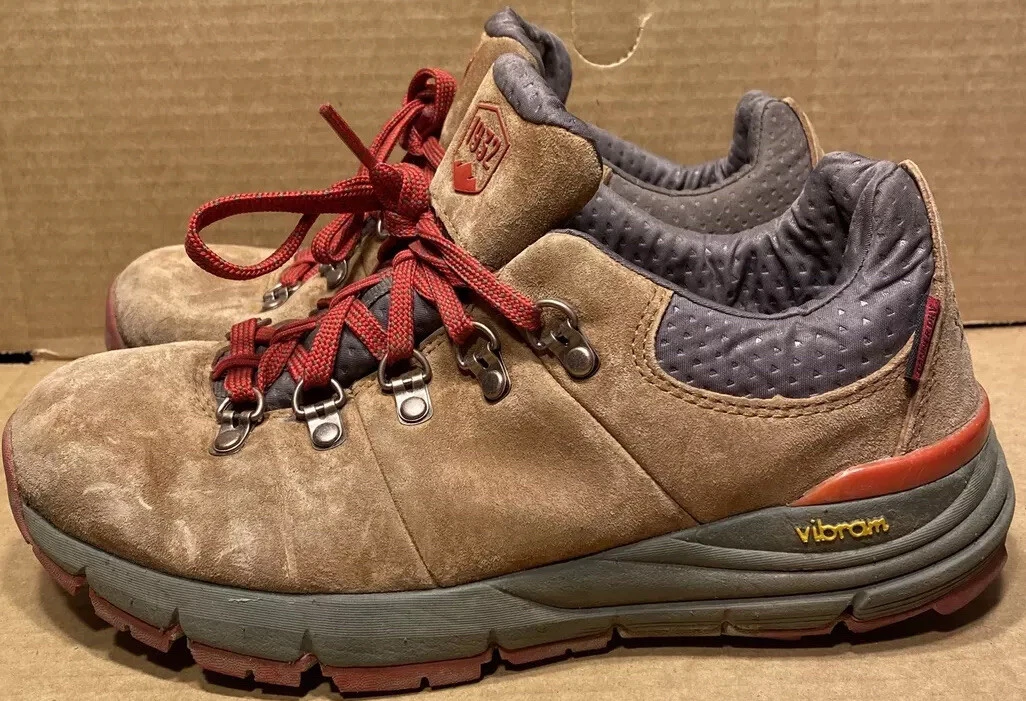 Danner mountain 600 top low hiking shoe