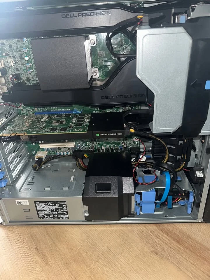 Dell T5810 - Intel Xeon E5-1680v3@3.20GHz 8C, 32GB@2133MHz, 480GB SSD +2TB HDD - Image 2 of 3