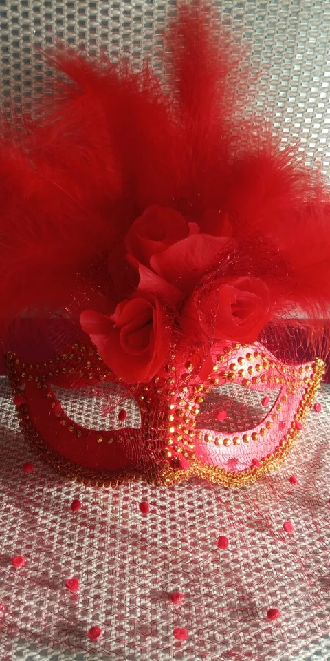 Red Columbine Carnival mask handmade feathers for carnival events from Oporto - Image 2 of 4