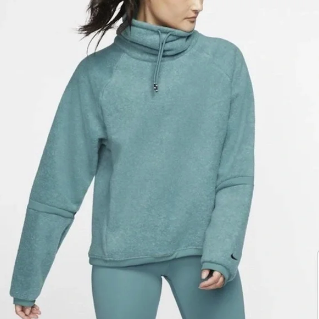 nike therma cozy cowl sweat top