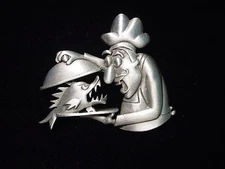 "JJ" Jonette Jewelry Silver Pewter CHEF's Surprise ~ Snapping Fish Pin