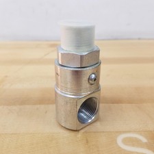 Parker PS Series 3/4" x 3/4" NPT Hydraulic Fluid Connector - NEW