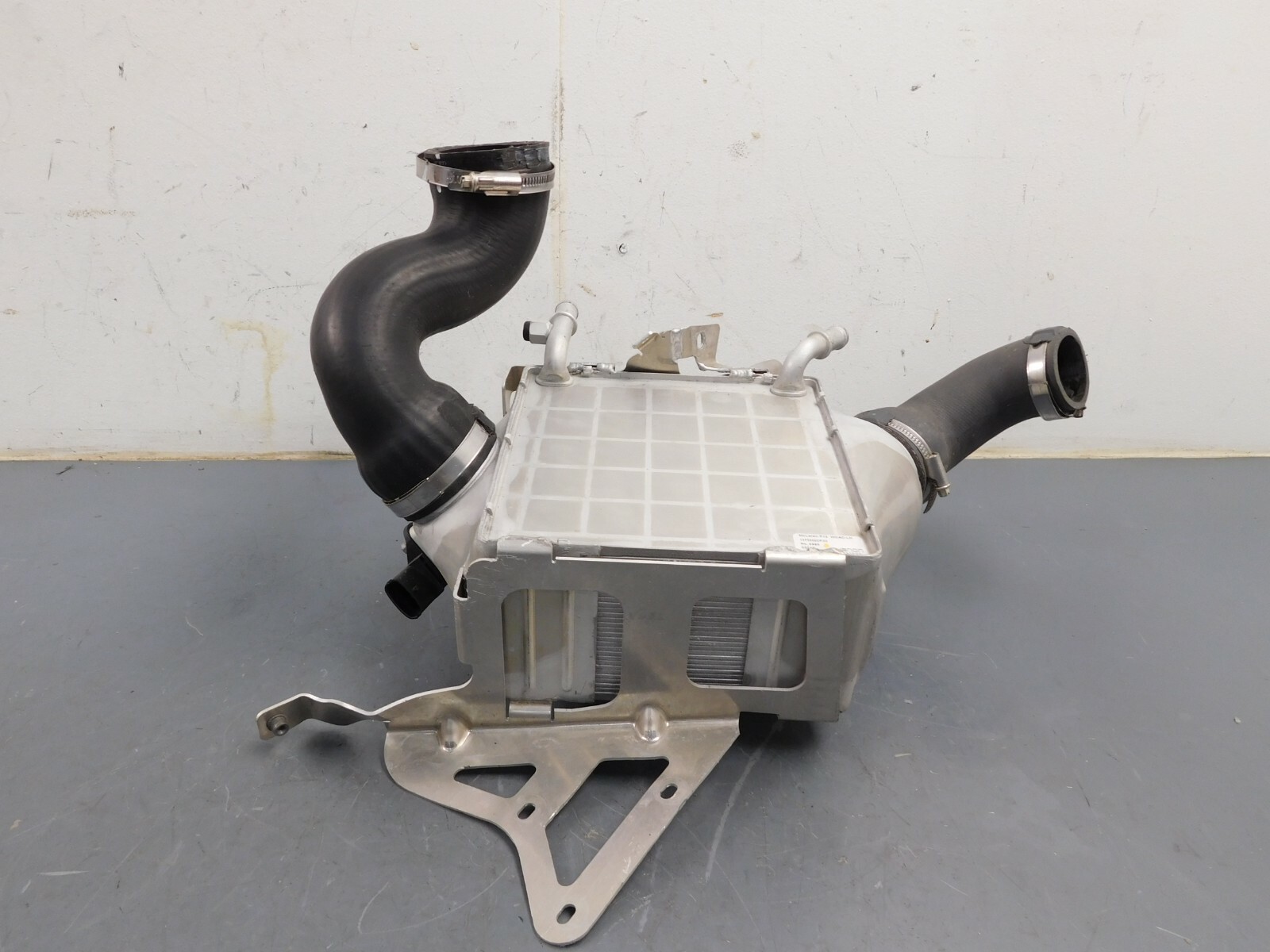 2016 17 18 19 20 McLaren 570GT 570 Left Intercooler #1503 X5