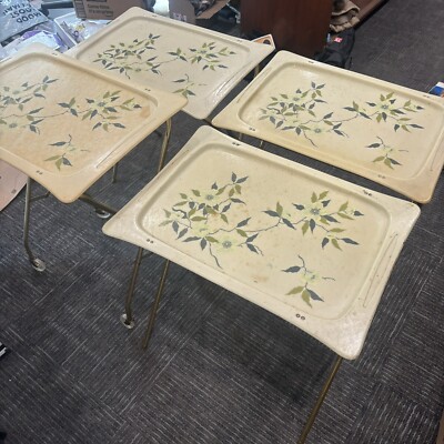 Set 4 VTG Quaker Industries Fiberglass TV Tray MCM 1960s Dogwood