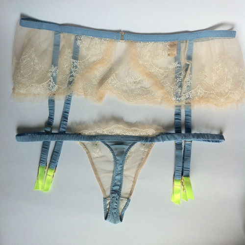 NWT S M L 32 34 36 Carol Malony HAUTE Hope Chest Balconet Bra Thong & Garter Set - Picture 7 of 8