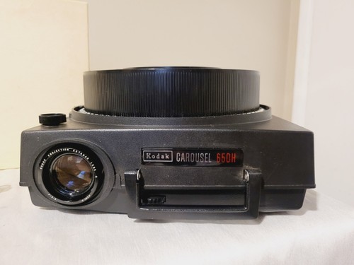 Professionally Serviced Kodak Carousel 650H Slide Projector Fully Functional - Picture 2 of 9
