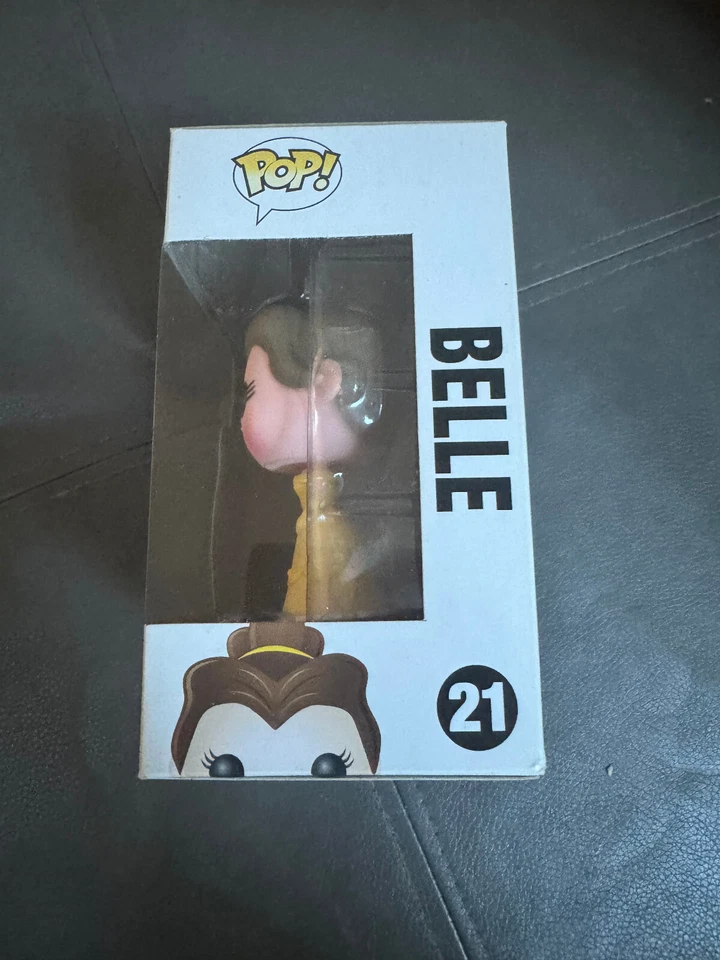 Funko Pop Disney Belle Foto 2 de 3