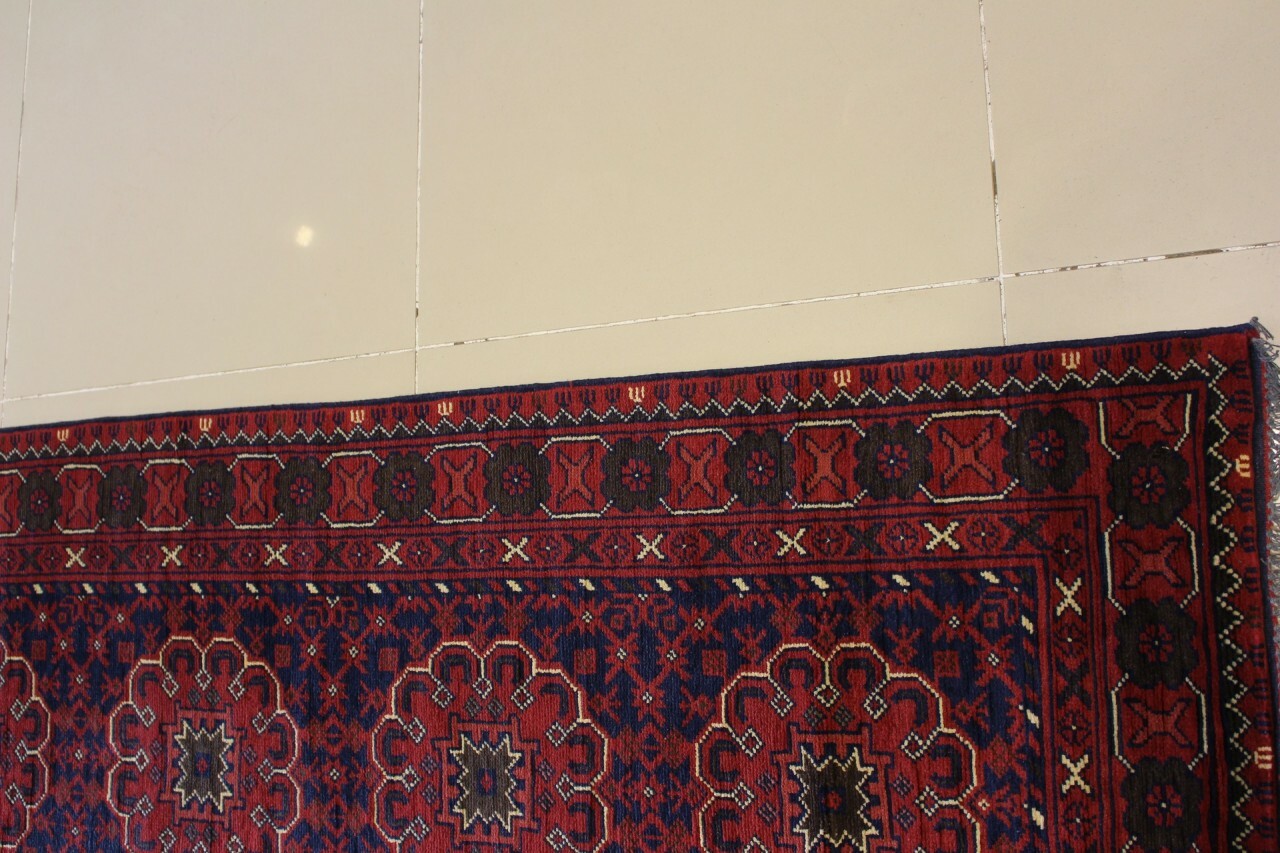 Tapis Runner RugsTC 2'6 X 9'4 (76x284cm) – Motif Senneh Caucasien – Noir, Rouge, Gris