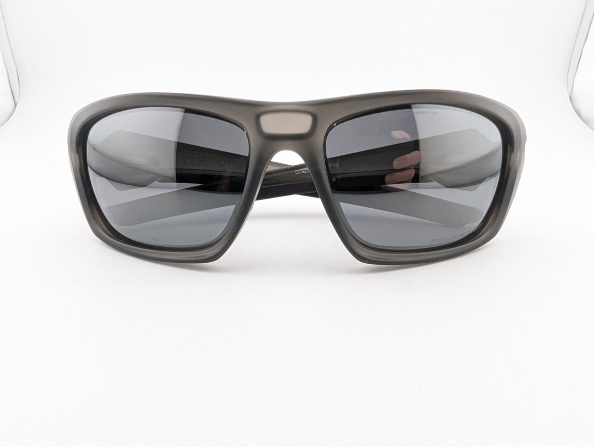 Oakley Sunglasses, Polarized Lenses, OO9236-0660 VALVE 3P, 60-16
