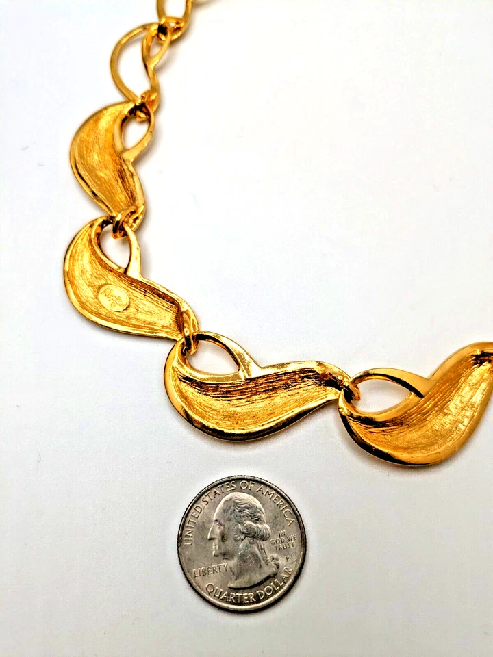 Collar Vintage Napier Crema Esmalte Tono Dorado Onda 17" Moda Foto 3 de 4