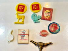 2041T- Vintage 1950's Cracker Jack Toys