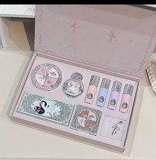 Beauty Bundle New Makeup Palette Mirror Pedicure Set Accessories Pink Gift Set