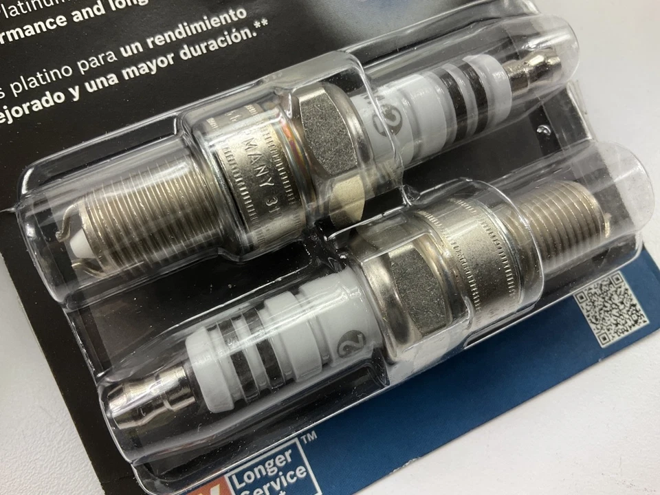 (8) BOSCH 4306 PLATINUM Spark Plugs For 1983-1989 Nissan D21 Truck Dual Plug Z24 - Image 2 of 3