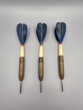 Vintage Unicorn Blue/Black Feather Darts With Case- Code 03225