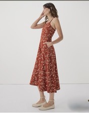 Abito midi Pact Rust floreale con stampa fiori panna nuovo senza etichette vestibilità e svasatura Sixe XL