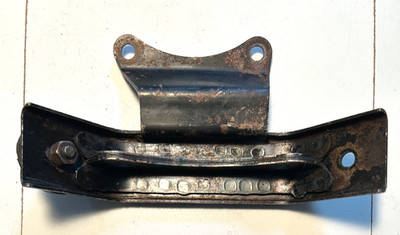 TRIUMPH STAG AUTOMATIC GEARBOX TRANSMISSION REAR UPPER MOUNT BRACKET