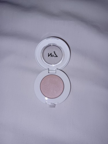 Boots No7 Eyeshadow Full Size Eyeshadow Wheatsheaf Shade 1.3g 0.04 Oz Brand New