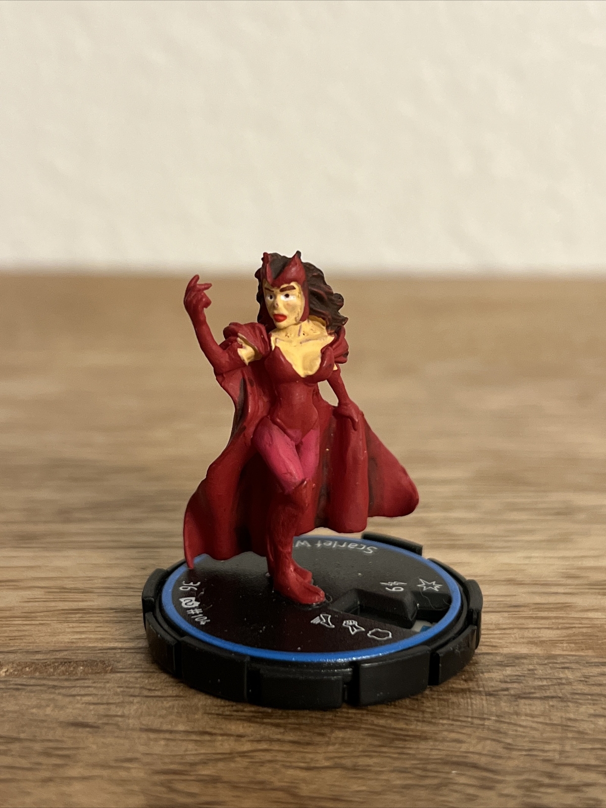 HEROCLIX SCARLET WITCH MARVEL UNIVERSE #104 1.5” ACTION FIGURE WIZKIDS TOY