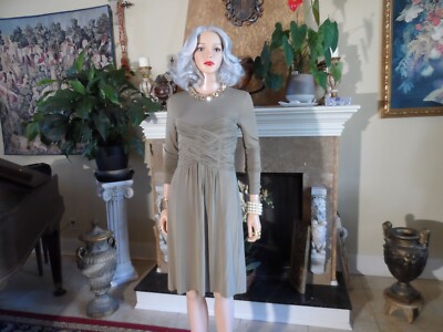 Burberry London Taupe Brown Long Sleeves Sheath Dress w/Pleated Detail Size  US 8 | eBay