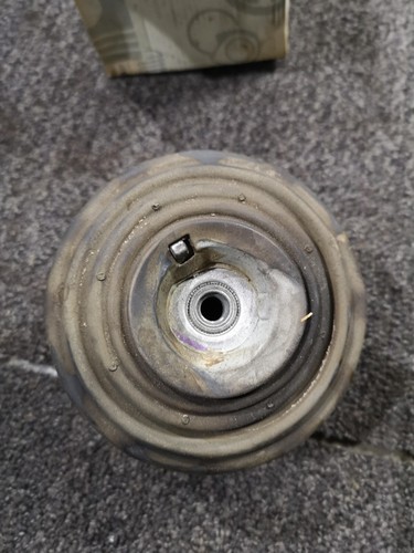 MERCEDES SL55 AMG R230 55 Genuine Engine Mounting Front Right - Picture 3 of 4