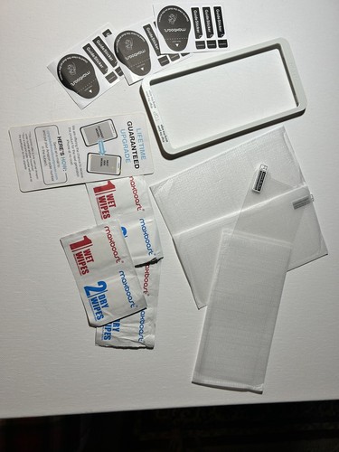 maxboost Premium Tempered Glass Screen Protector for Apple iPhone XS Max - Clear - Picture 5 of 10