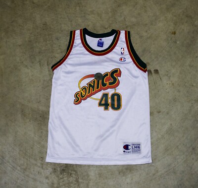 Vintage Seattle Supersonics #40 Shawn Kemp Champion Basketball Jersey (1990's)