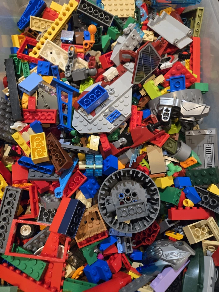 LEGO Bulk LOT of 2 Pounds Genuine LEGO Building Blocks & Specialty Pieces Clean - Image 4 of 4