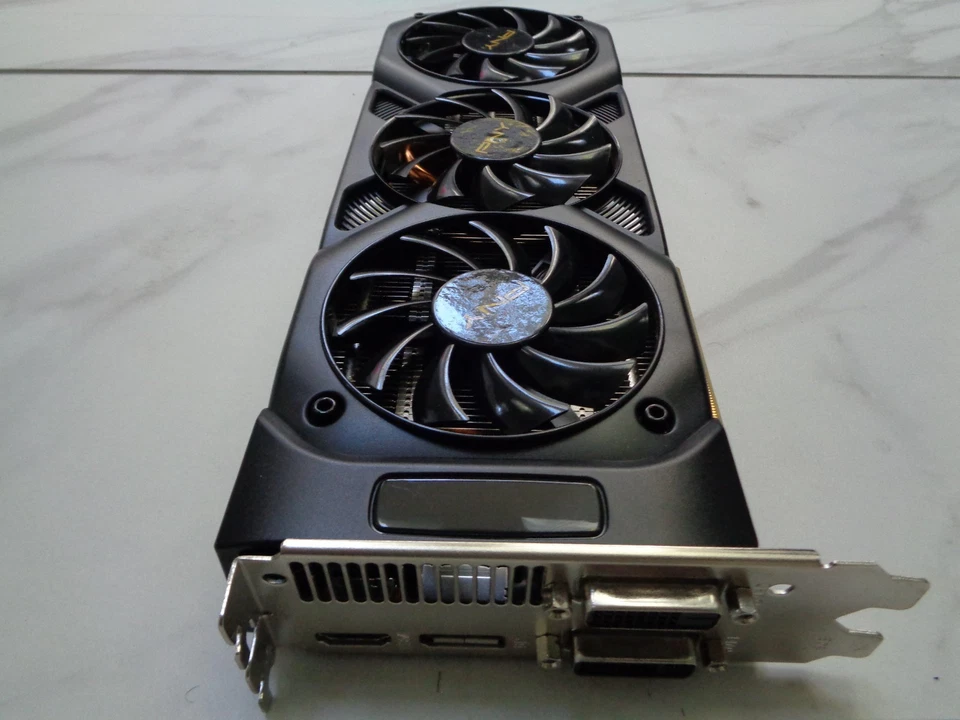 PNY NVIDIA GEFORCE GTX GPU Card - Image 3 of 4