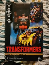 Transformers Age of the Primes  Junkion Jalopy  Deluxe Class Action Figure